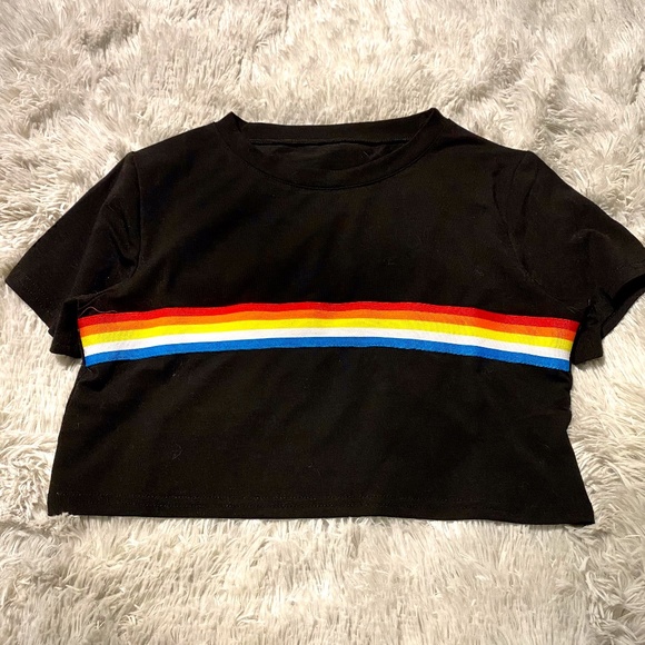 Black rainbow cropped t-shirt - Picture 1 of 3